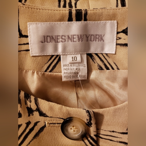 JACKET:  JONES NEW YORK SIGNATURE Size 10, Tan/Black Geometric - Picture 5 of 6